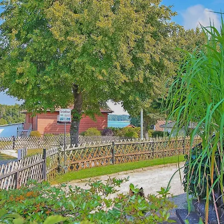 Neustrelitz * Furstensee